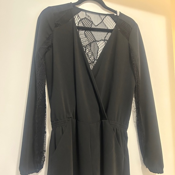 Parker Romper in size XS - Picture 2 of 3